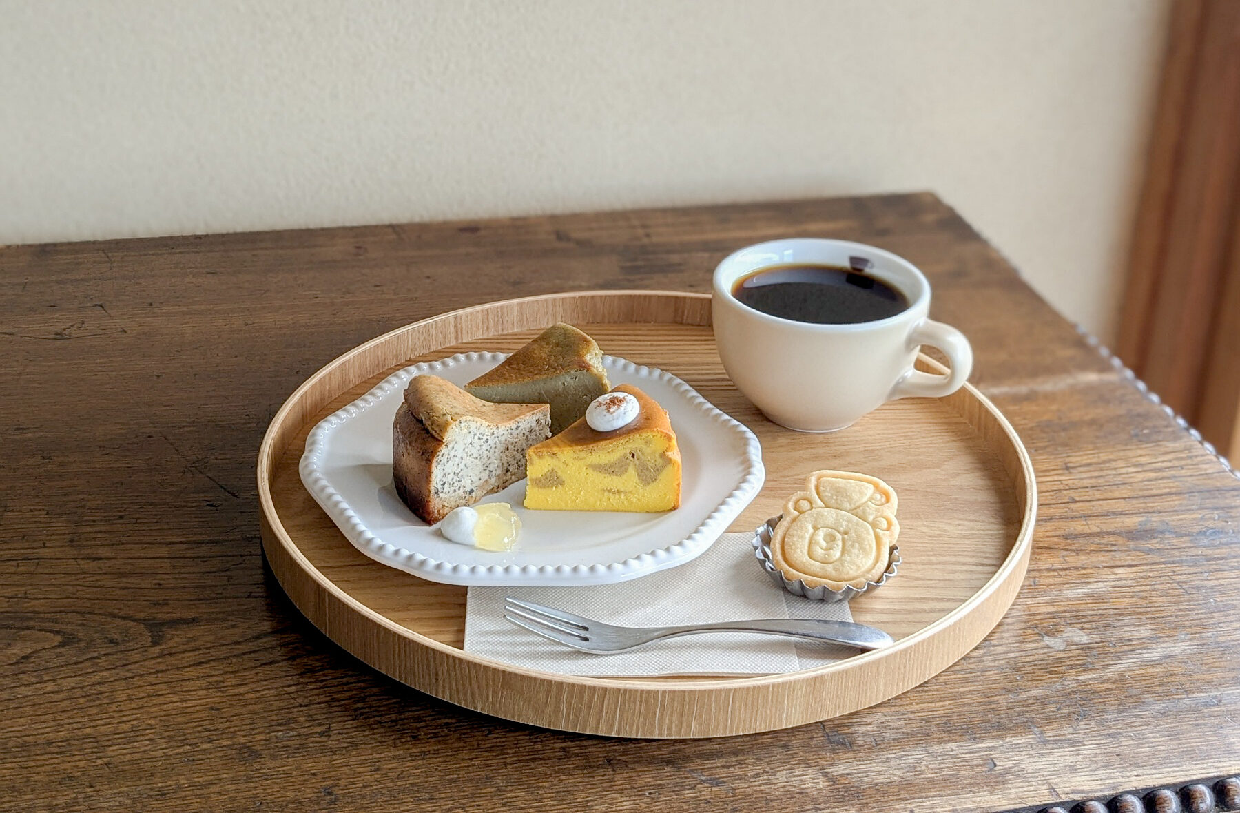【愛知犬山のカフェ】月替わりのチーズケーキはじめました〜スパイスパンプキンチーズケーキ〜